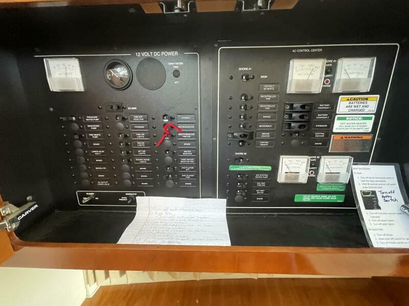 2004 Carver 360 Sports Sedan