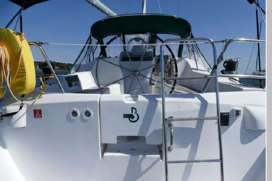 2003 Beneteau 393