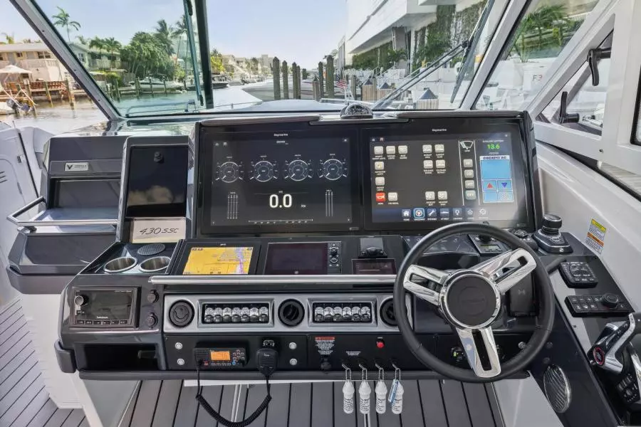 2023 Formula 430 Super Sport Crossover