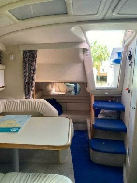 1997 Sea Ray 330 Sundancer