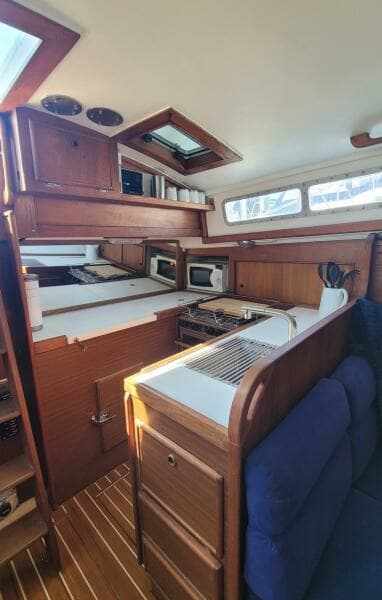 1985 Whitby Yachts 42 Center Cockpit Ketch