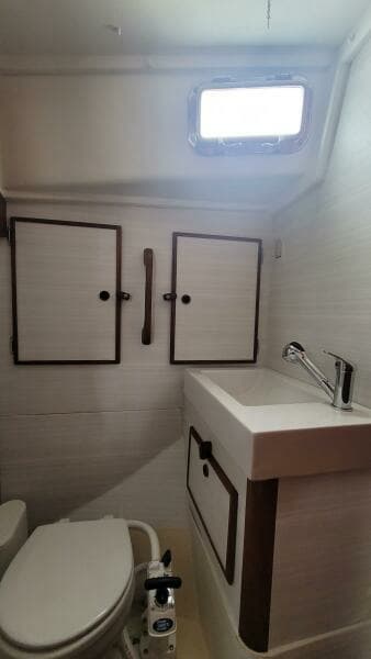 1985 Whitby Yachts 42 Center Cockpit Ketch