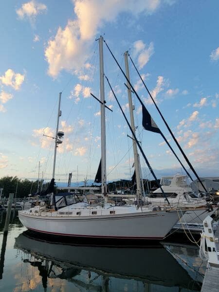 1985 Whitby Yachts 42 Center Cockpit Ketch