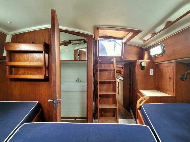 1985 Whitby Yachts 42 Center Cockpit Ketch