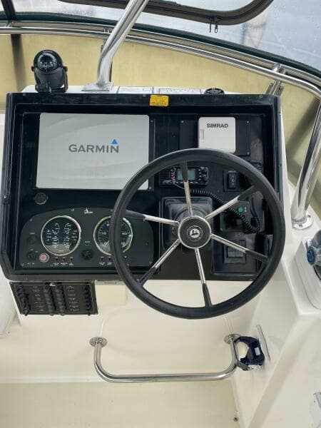 2001 Albin 32 + 2 Command Bridge