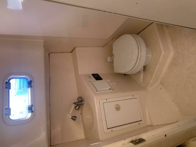 2003 Edgewater 265 Express