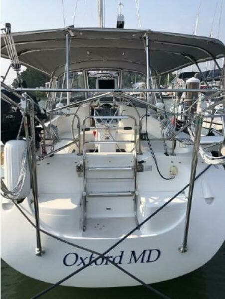2004 Catalina 387