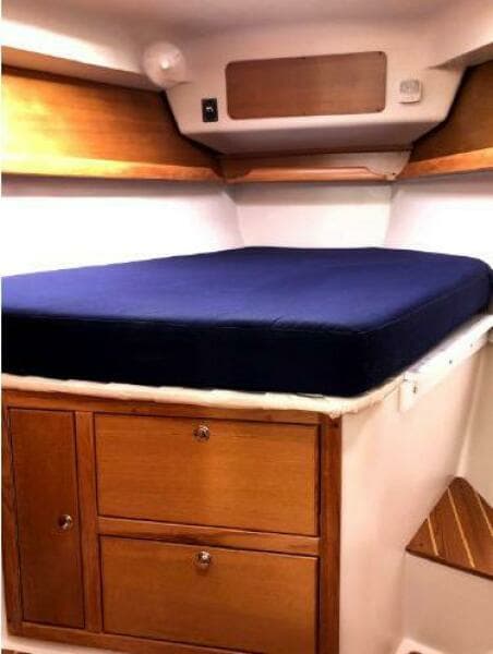 2004 Catalina 387