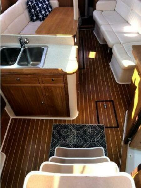 2004 Catalina 387