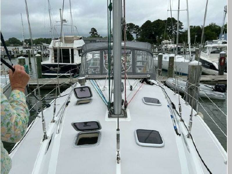 2004 Catalina 387