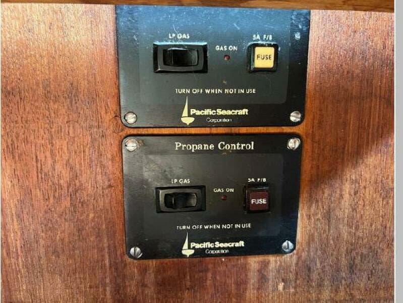 1990 Pacific Seacraft Crealock