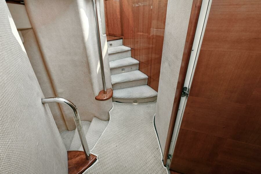 2003 Azimut 62
