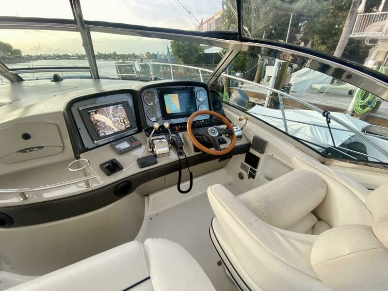 2005 Sea Ray 420 Sundancer
