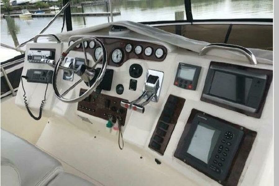 2000 Silverton 422 Aft Cabin