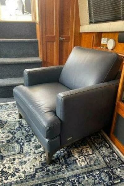 2000 Silverton 422 Aft Cabin