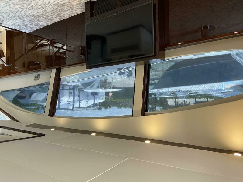 2009 Lazzara Yachts LSX 75