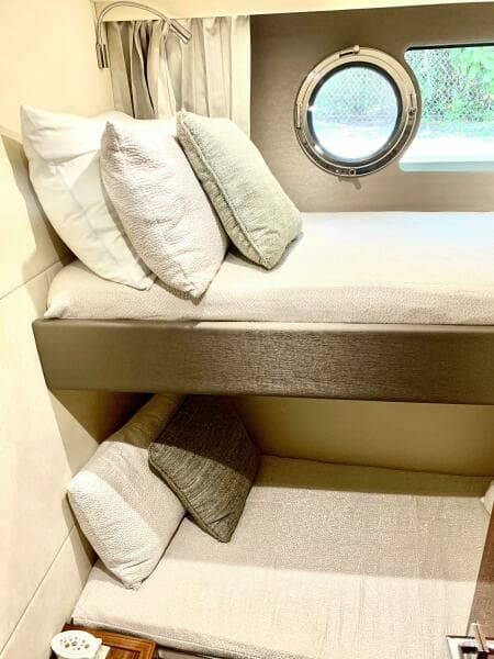 2016 Sunseeker Manhattan 65