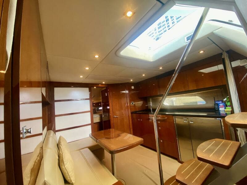 2010 Sea Ray 450 Sundancer