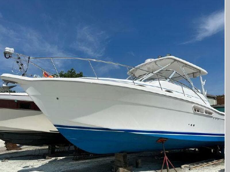 2001 Pro-Line 33 Express