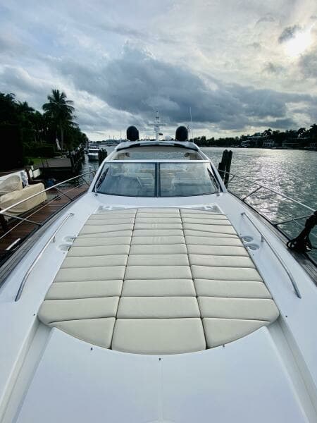 2010 Sunseeker Predator 60