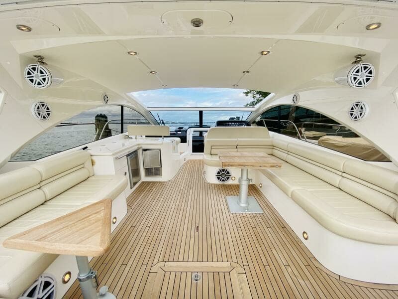 2010 Sunseeker Predator 60