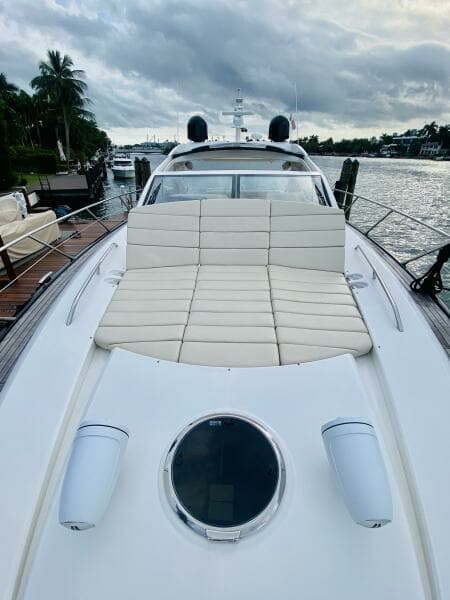 2010 Sunseeker Predator 60