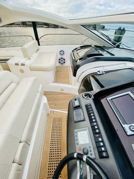 2010 Sunseeker Predator 60