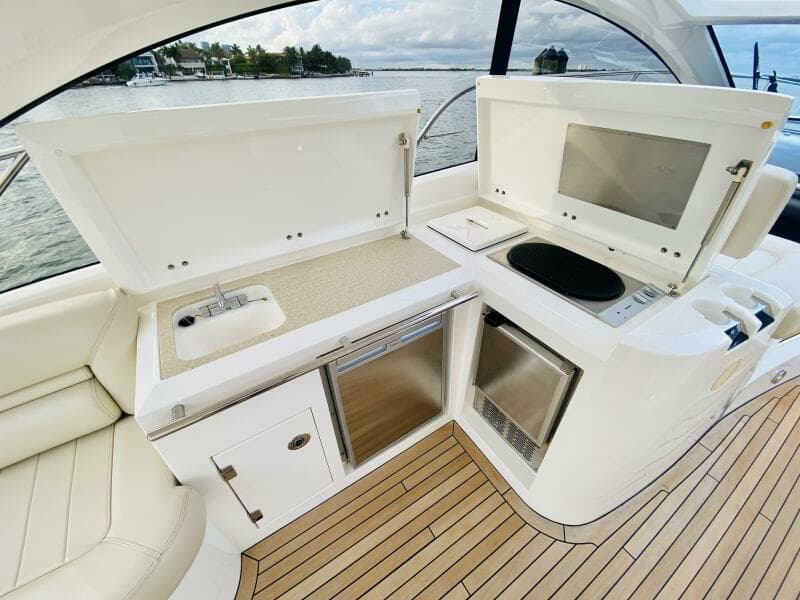2010 Sunseeker Predator 60