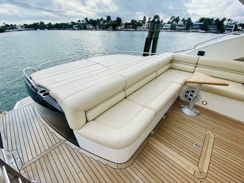 2010 Sunseeker Predator 60