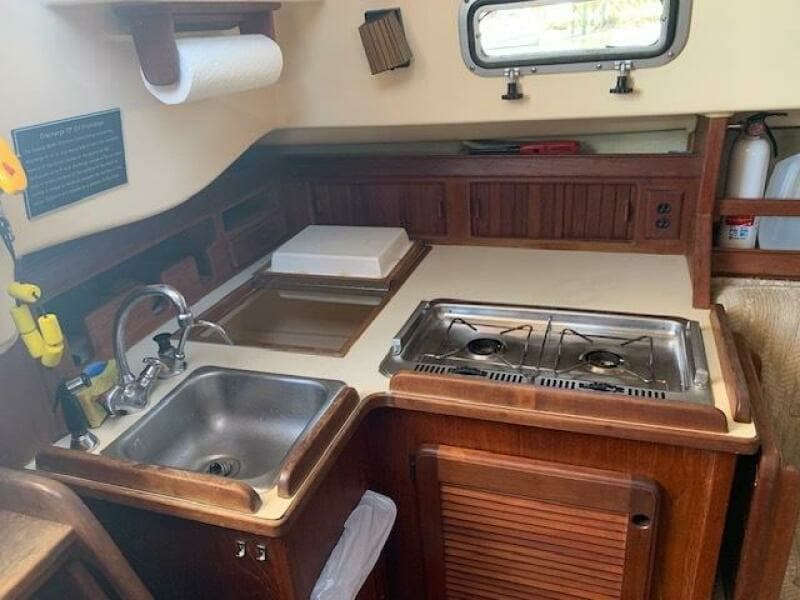 1986 Island Packet Cutter