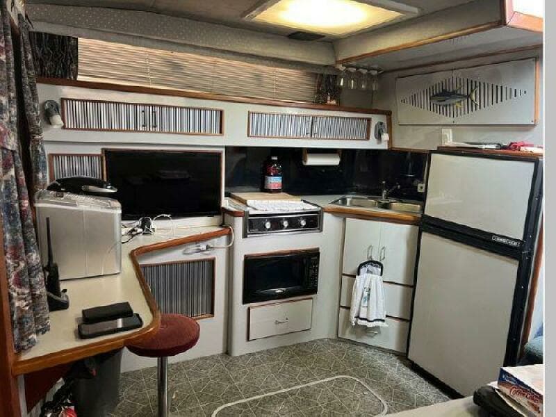 1989 Sea Ray 39