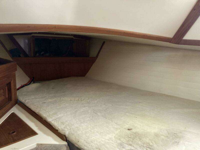 1994 Pacific Seacraft Crealock 37
