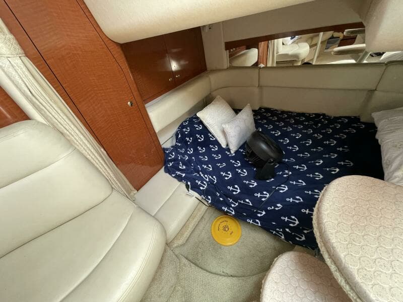 2004 Sea Ray 320 Sundancer