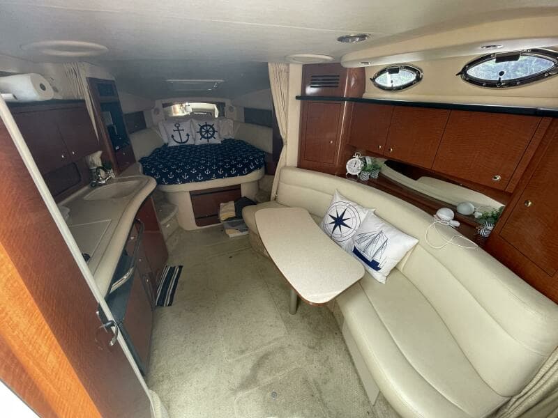 2004 Sea Ray 320 Sundancer