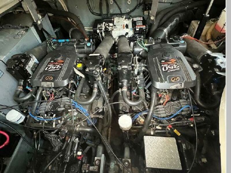 2004 Sea Ray 320 Sundancer