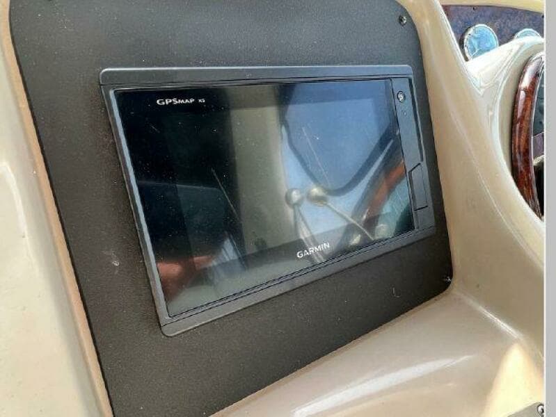 2004 Sea Ray 320 Sundancer