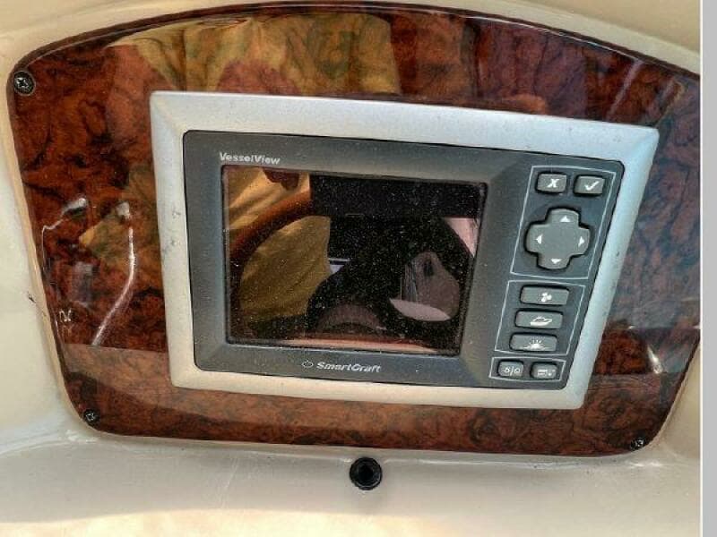 2004 Sea Ray 320 Sundancer