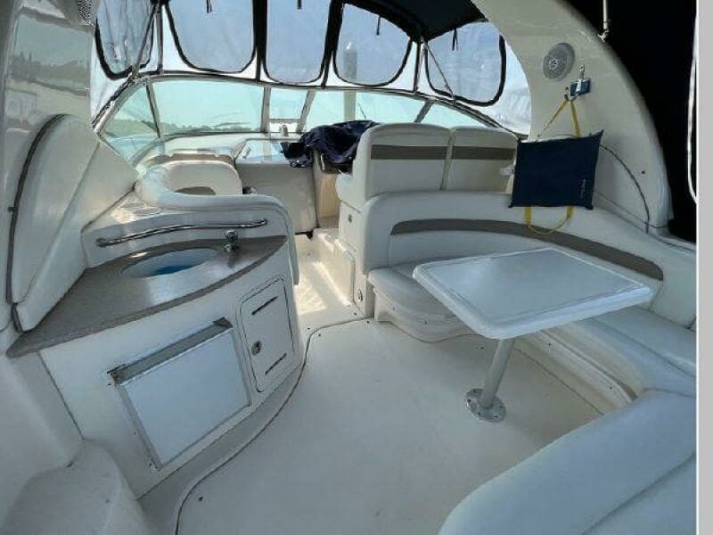 2004 Sea Ray 320 Sundancer