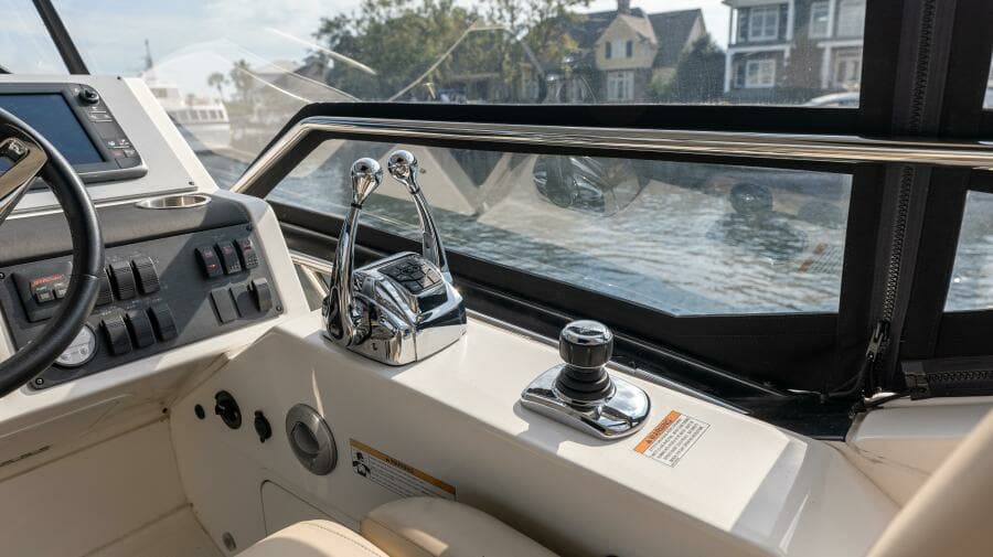 2016 Sea Ray 510 FLY