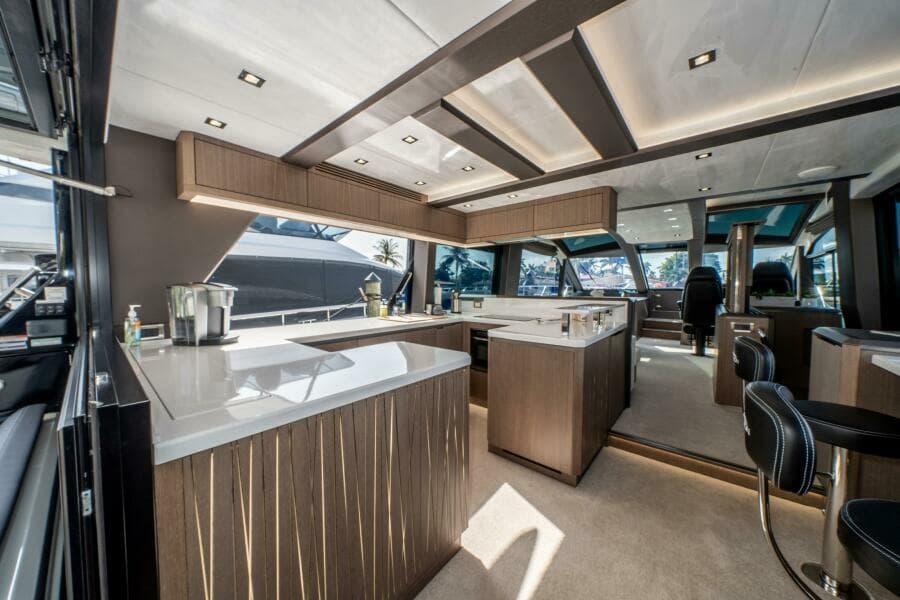 2019 Galeon 640 FLY