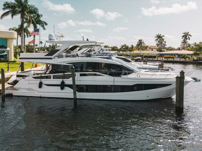 2019 Galeon 640 FLY