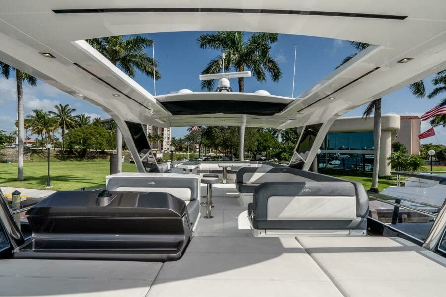 2019 Galeon 640 FLY