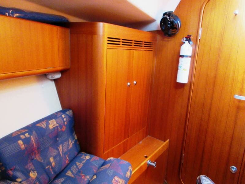 Fore Cabin. starboard aft