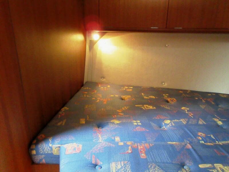 Fore Cabin, port side aft