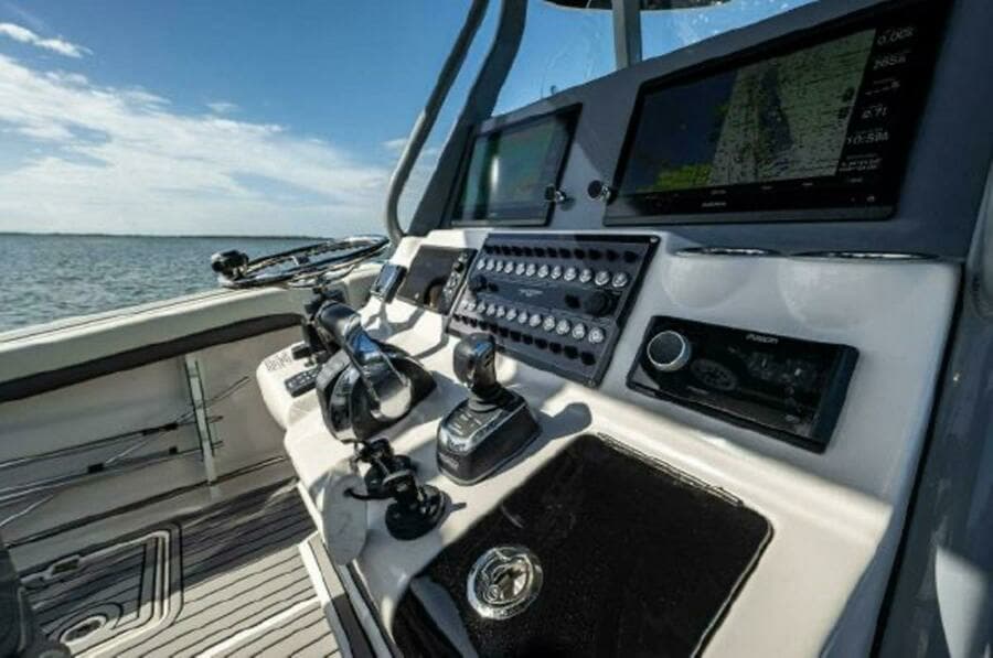 2020 Tidewater 320 CC Adventure