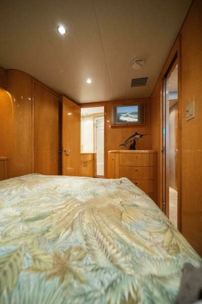 2003 Hatteras 54 Convertible - Big Boyd