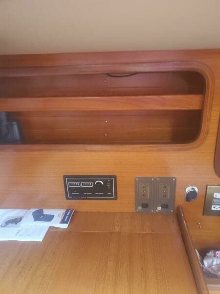 1985 Beneteau First 375
