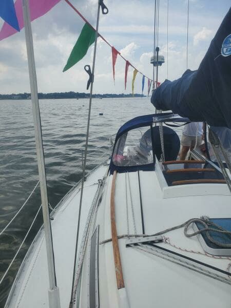 1985 Beneteau First 375