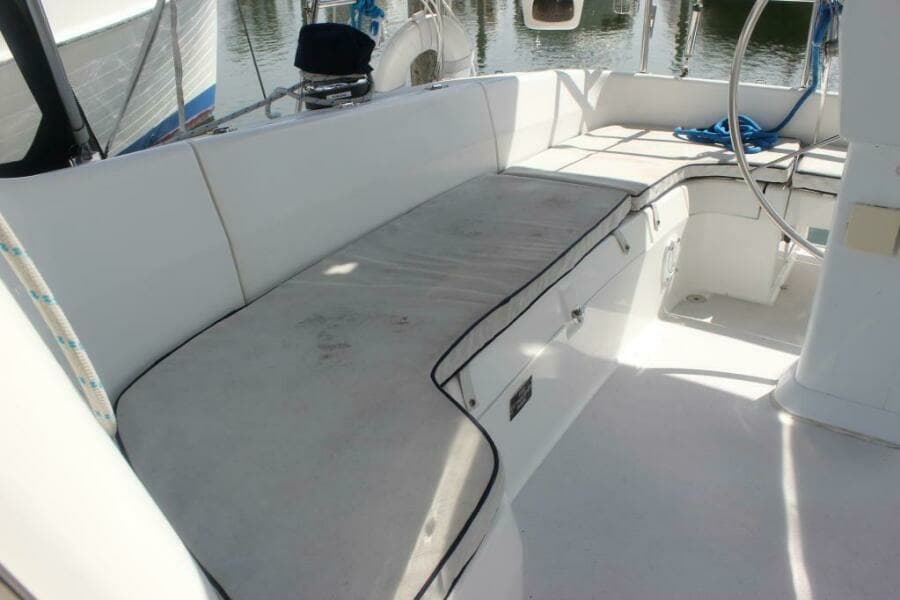 2003 Catalina 350