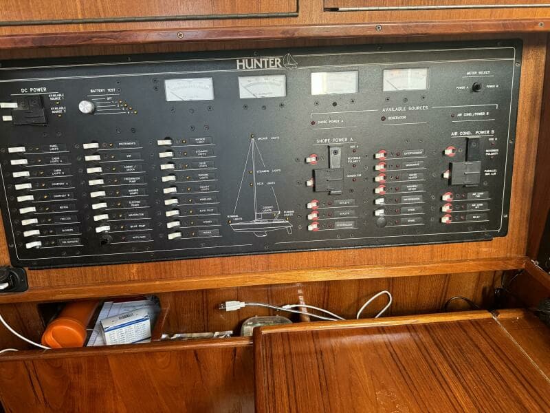 1994 Hunter Passage 42